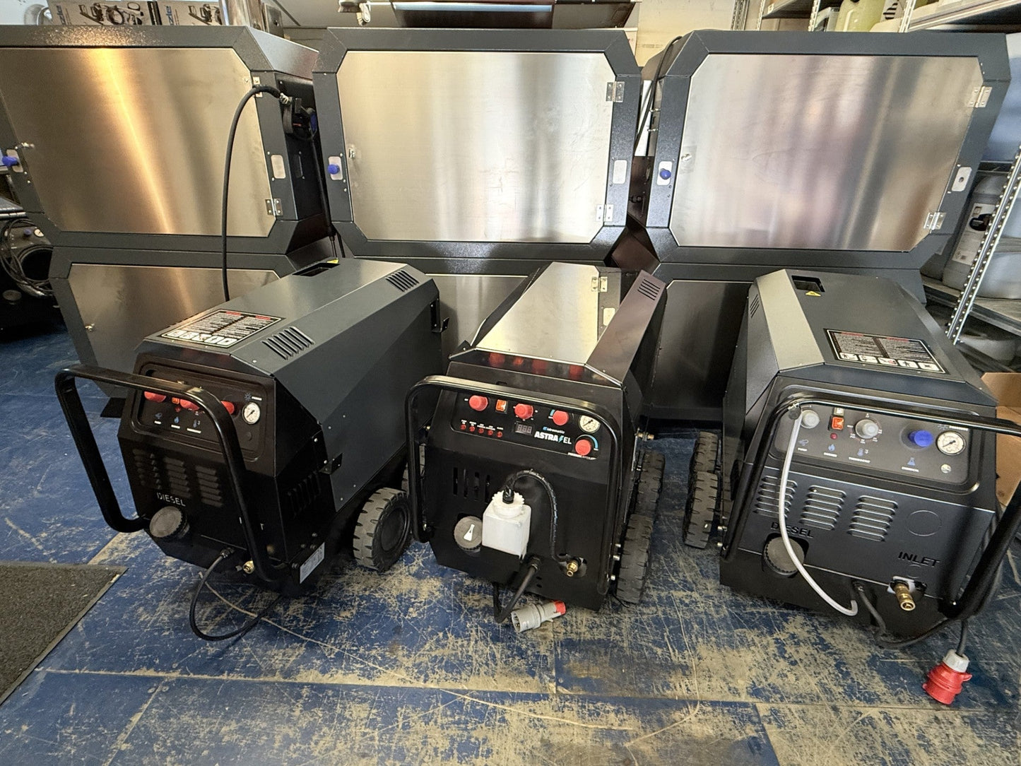 BOSS BOYS MHE10160SS Mobile Electric Hot Water Pressure Washer 160 Bar 10L/min 3-Phase - RealKleen LTD
