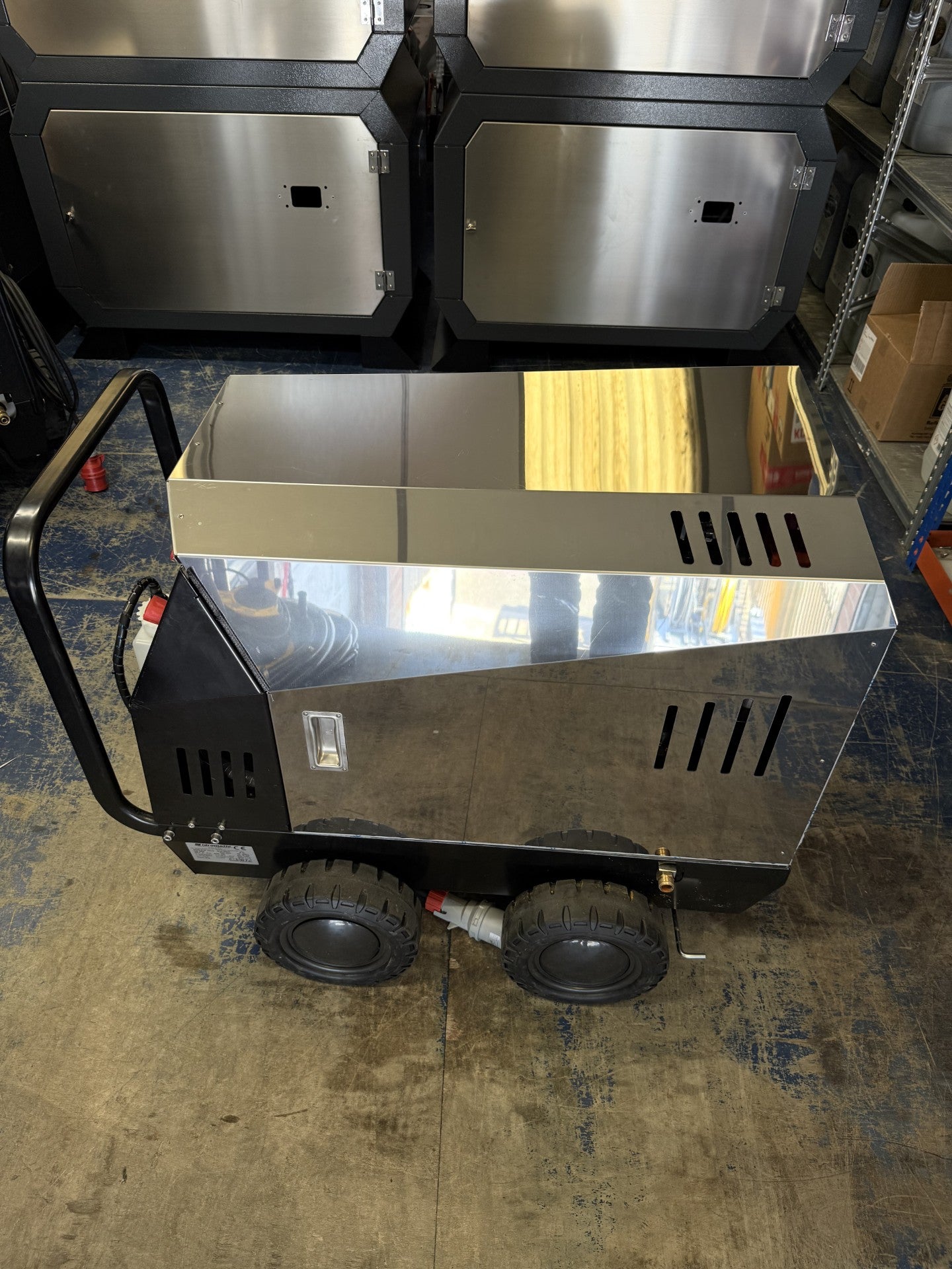 BOSS BOYS MHE10160SS Mobile Electric Hot Water Pressure Washer 160 Bar 10L/min 3-Phase - RealKleen LTD